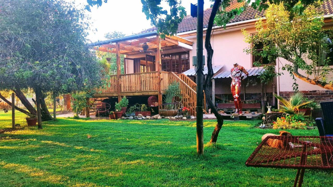 Frieden-Hof Guest Accommodation Penhill Exterior foto